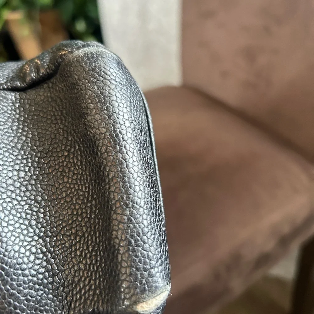 Authentic Shopping Tote petite Caviar Black​​​